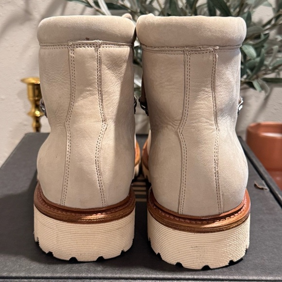 Frye Men’s Size 9.5M Ivory Woodson Hiker Leather Vibram Sole Boots Outdoor NWB - Picture 7 of 9